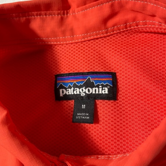 Patagonia Sol Patrol Womens Long Sleeve Shirt Size Medium Solid Salmon Button Up - Picture 4 of 6